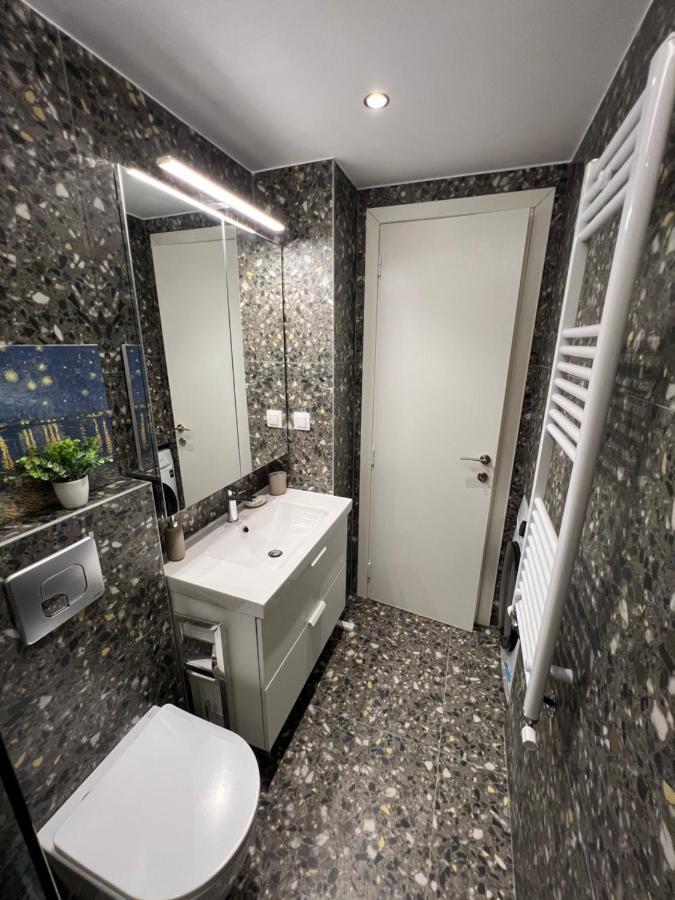 Chic Urban Escape By Thesbnb Soluň Exteriér fotografie