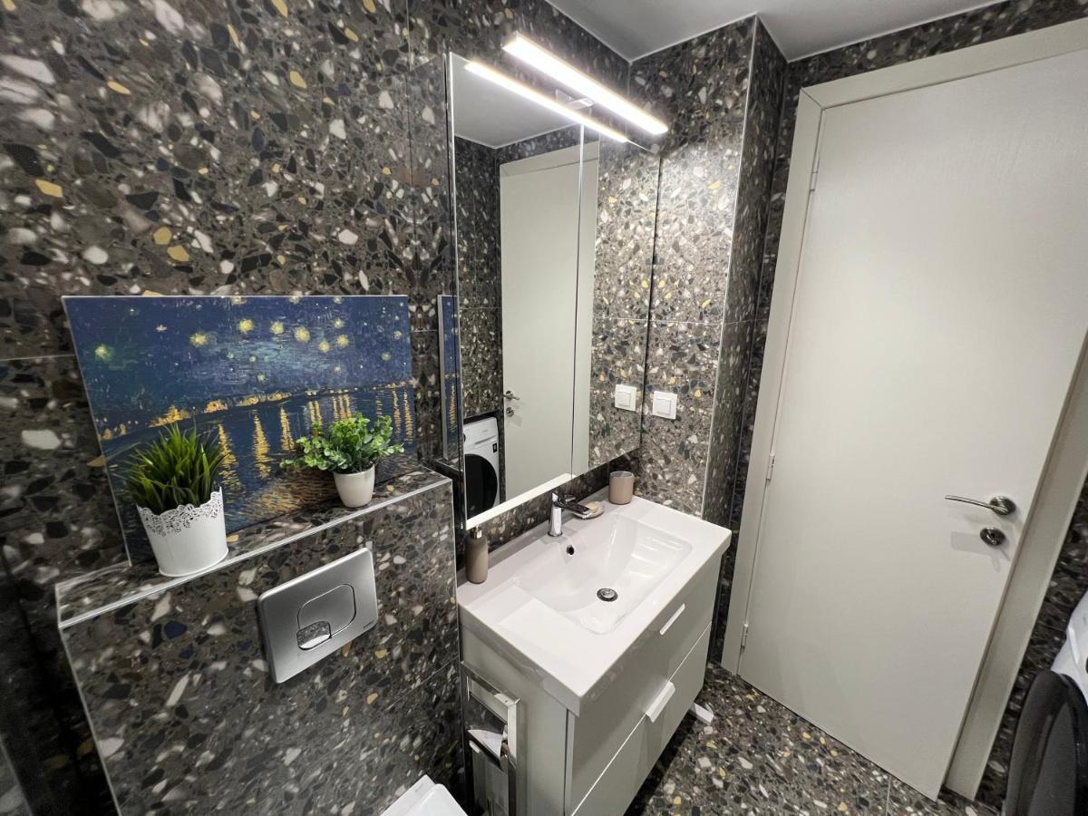 Chic Urban Escape By Thesbnb Soluň Exteriér fotografie